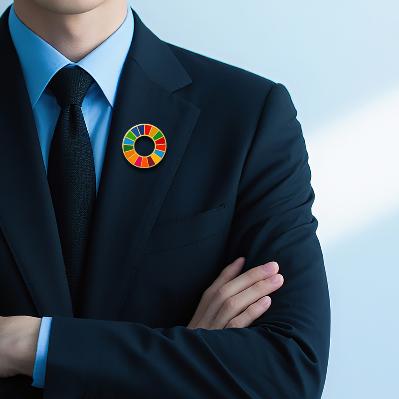 Customized-Pin-Badges3